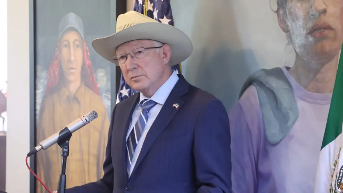 SRE envía nota diplomática a embajada de EU por críticas de Ken Salazar a estrategia de seguridad